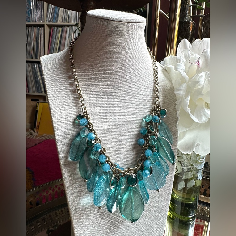 y2k Ocean Dreams Blue Hues Crackle Lucite Statement Necklace
